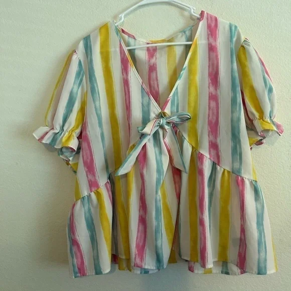 Shein curve 4xl multicolored, baby doll puff sleeve top - Picture 1 of 6